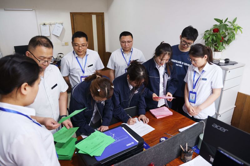河南拓益智能起重機(jī)有限公司｜喜迎“雙代會(huì)”，建功在崗位